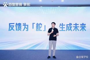 杜兰特谈布克得分队史第二：他是比赛专家 激励了整整一代球员